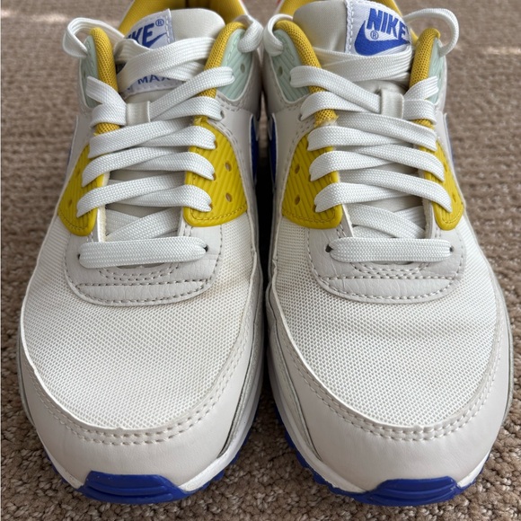 Nike Air Max 90 Summit White DA8726 100 Women’s Size 8 - Picture 7 of 10